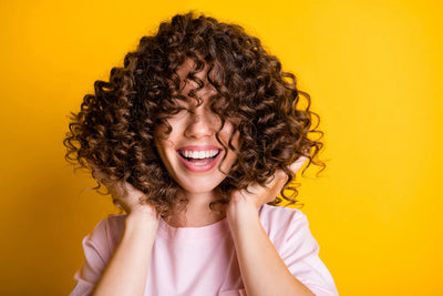 9 Tips To Dye Your Curly Hair Without Damaging It